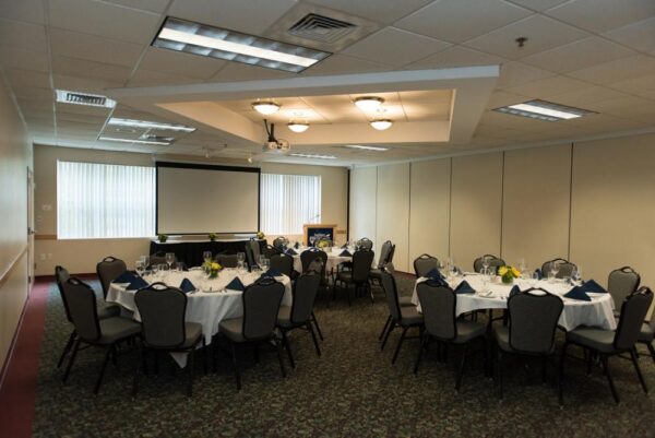 Hospitality_Center-_Salon_