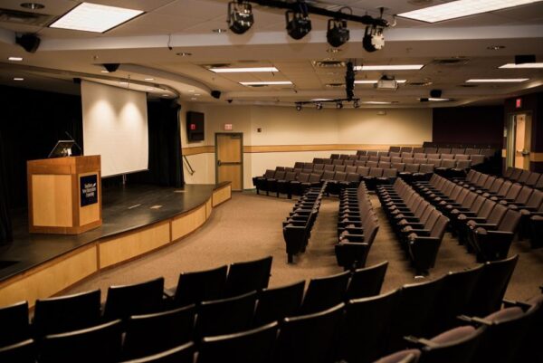 Robert_Frost-Walker_Auditorium_